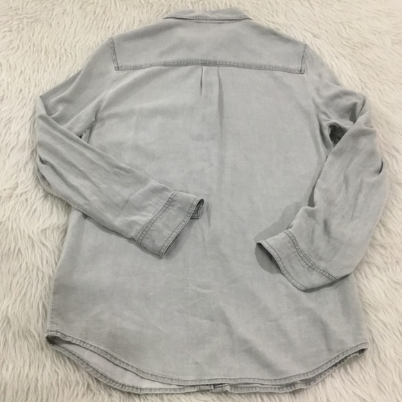 Rubbish women’s light gray button down shirt size small - Picture 4 of 5